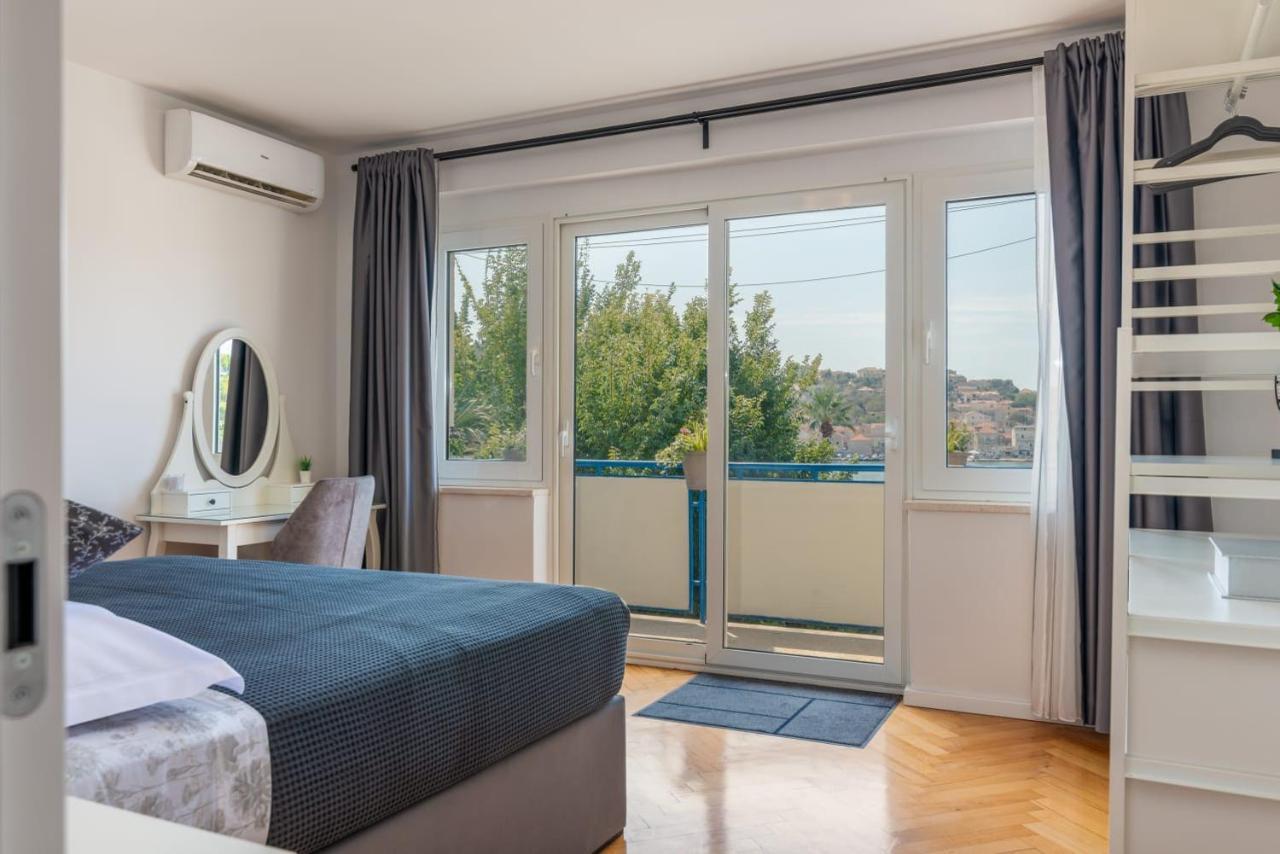 Luxury View Apartment *